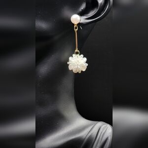 Elegant White Floral Drop Earrings